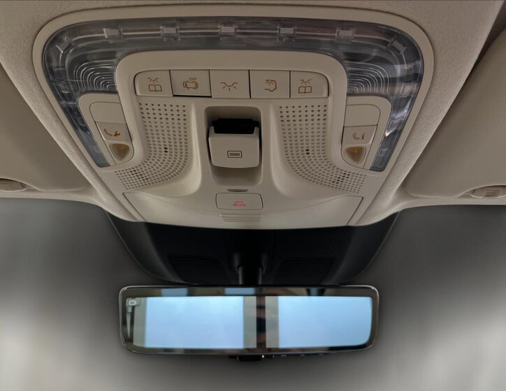 Mercedes-Benz Třídy V MPV 2,0 l 174 kw