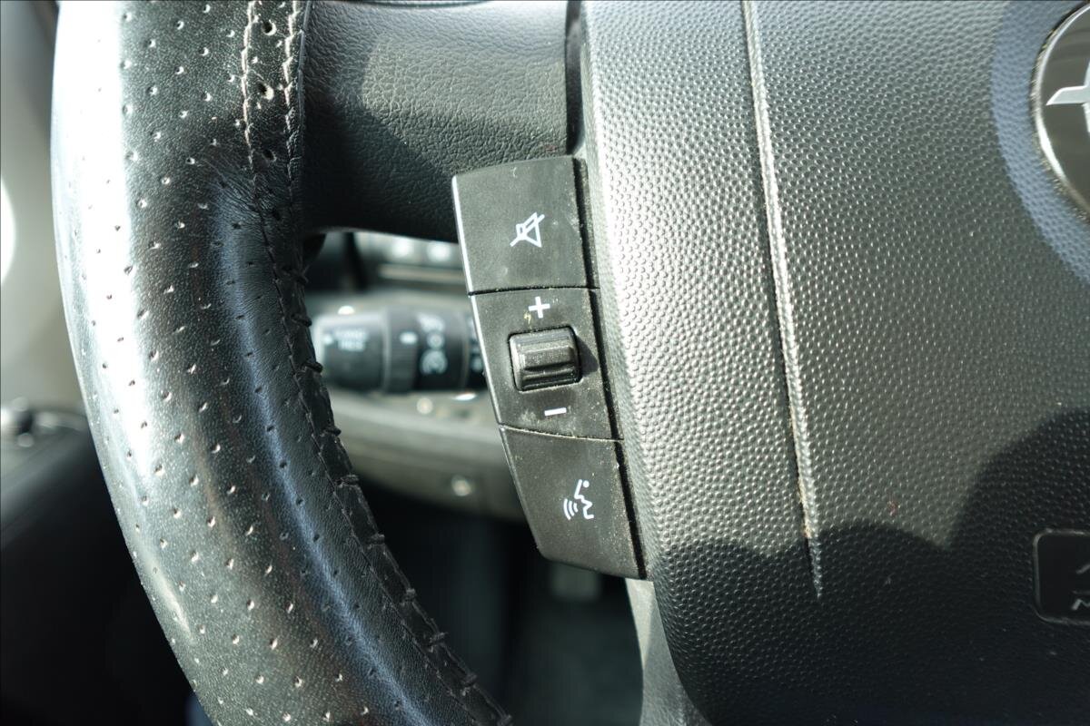 Opel Movano Ostatní 2,2 l 121 kw