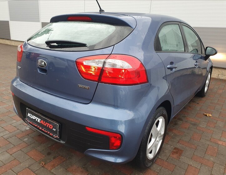 KIA Rio 6