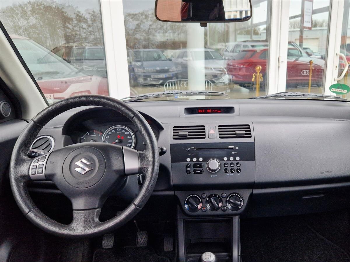 Suzuki Swift Hatchback 1,2 l 55 kw
