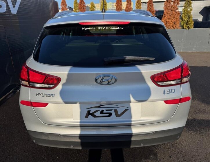 Hyundai i30 Kombi 1,4 l 103 kw