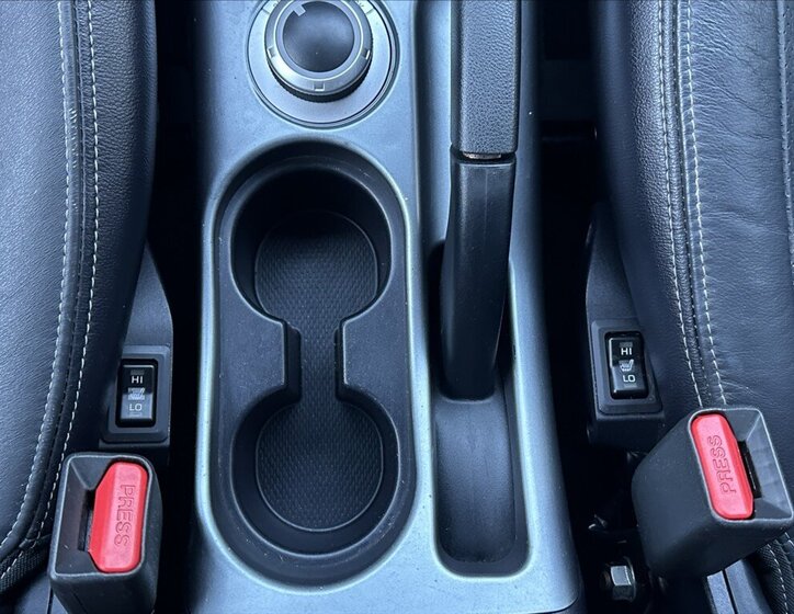 Mitsubishi Outlander SUV / Terénní 2,3 l 130 kw