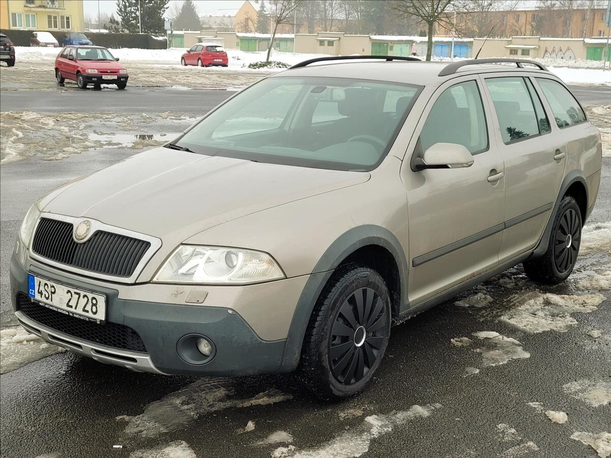 Škoda Octavia Kombi 2,0 l 103 kw