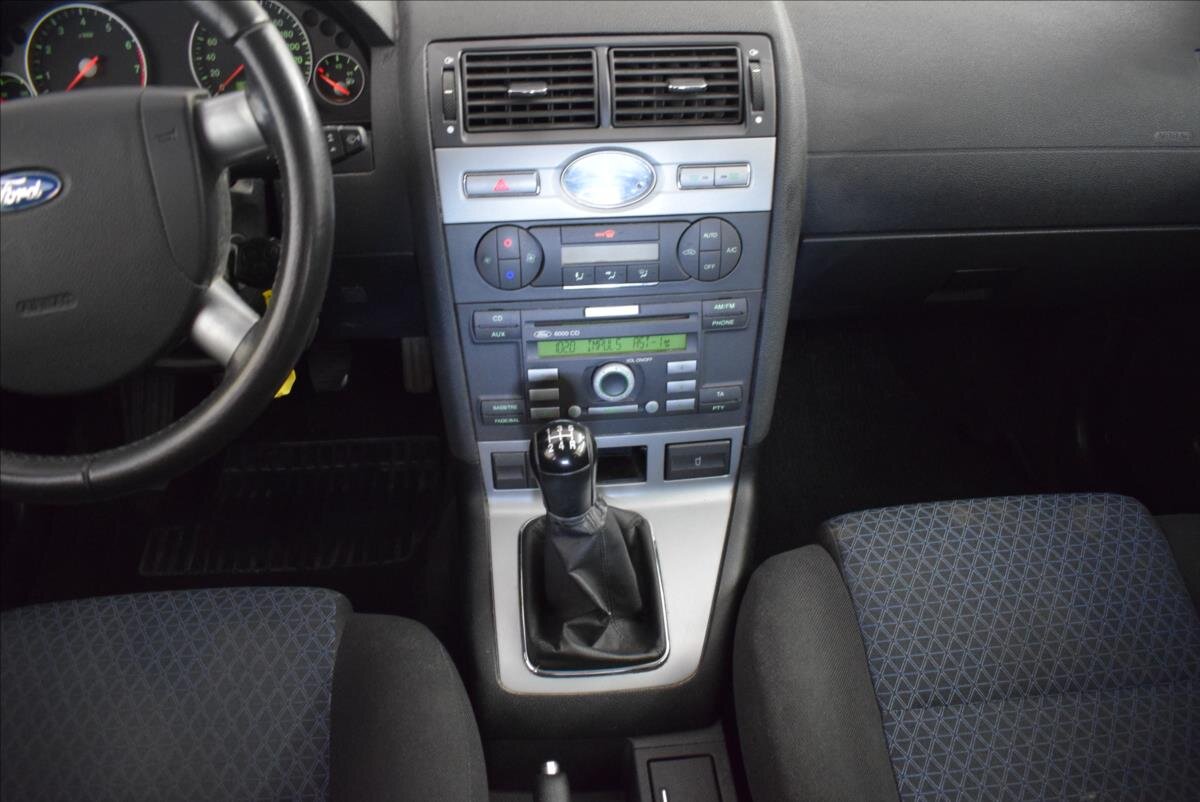 Ford Mondeo Kombi 1,8 l 92 kw