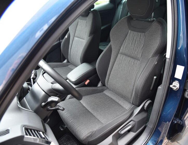 Škoda Karoq SUV / Terénní 2,0 l 85 kw