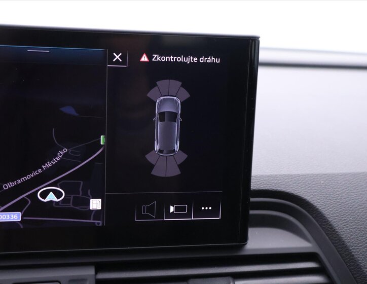 Audi Q5 SUV / Terénní 2,0 l 150 kw