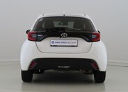 Toyota Yaris 6