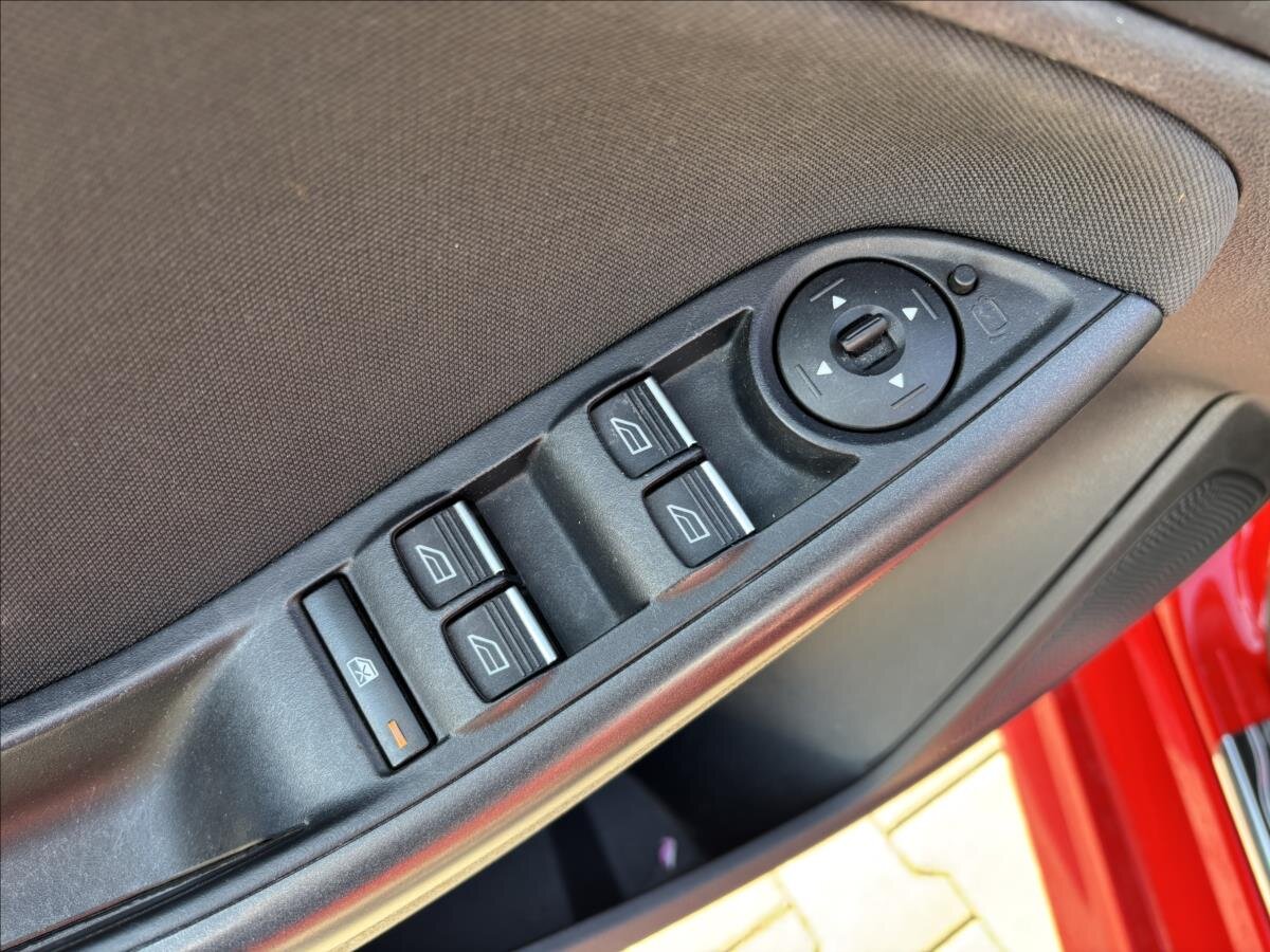 Ford Focus Hatchback 1,5 l 110 kw