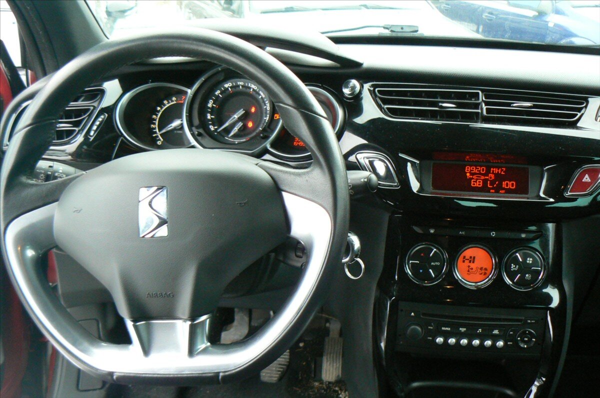 Citroën DS3 Hatchback 1,6 l 88 kw