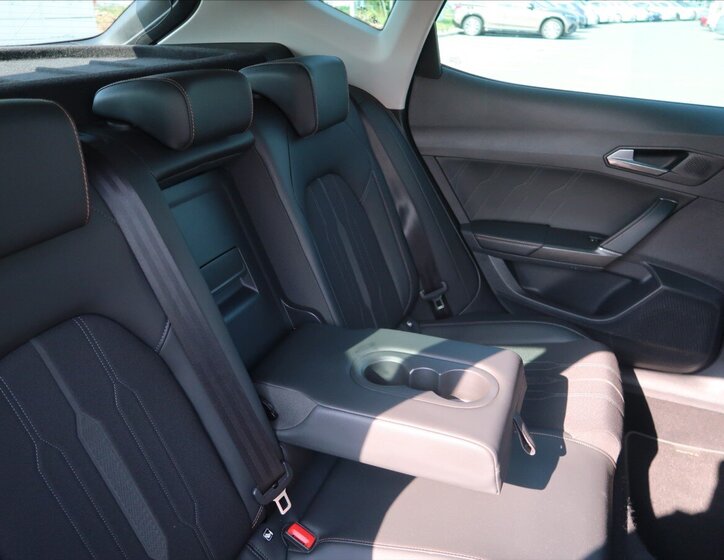 Cupra Formentor SUV / Terénní 1,5 l 110 kw