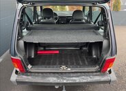 Lada Niva SUV / Terénní 1,7 l 61 kw