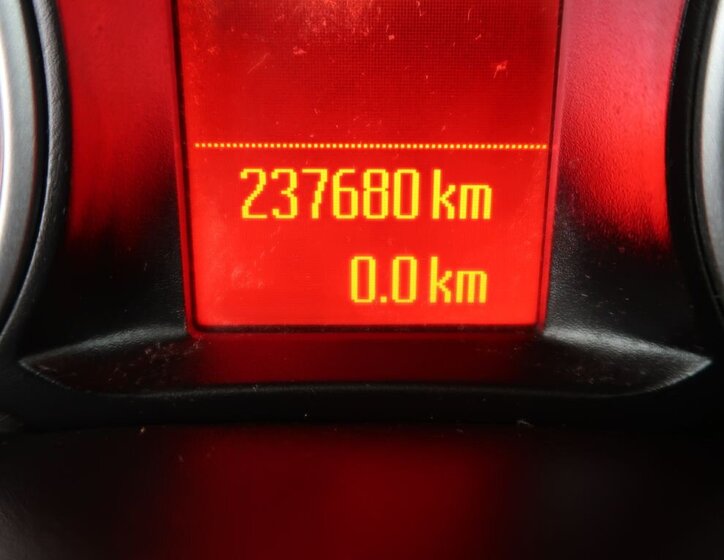 Ford Mondeo Kombi 2,0 l 103 kw