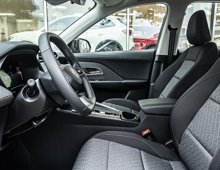 MG ZS SUV / Terénní 1,5 l 145 kw