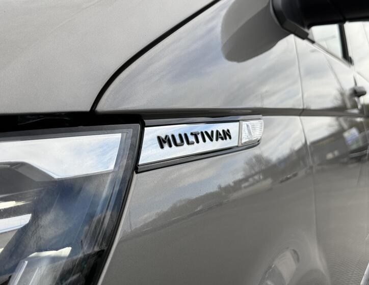 Volkswagen Multivan 42