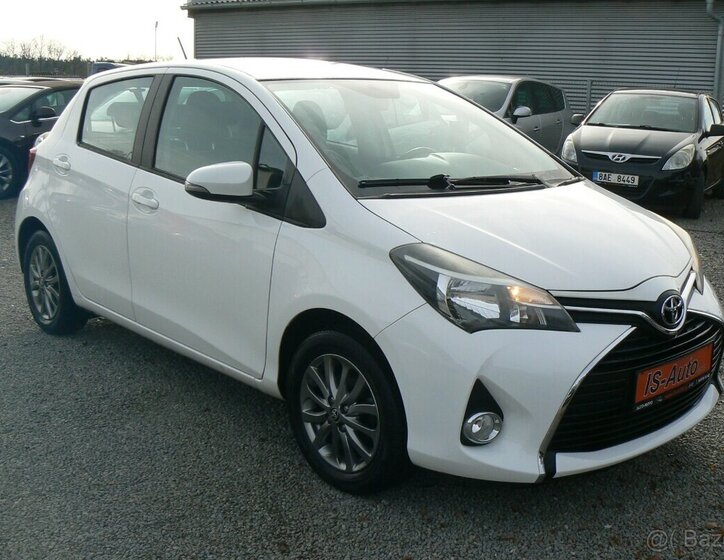 Toyota Yaris 2