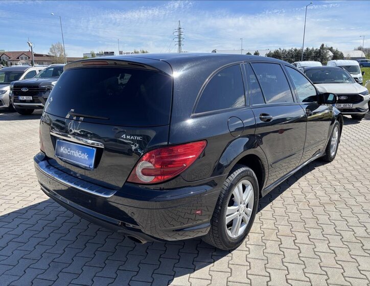 Mercedes-Benz Třídy R Kombi 3,0 l 165 kw