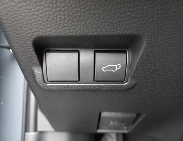 Toyota Corolla Cross CUV 0,0 132 kw