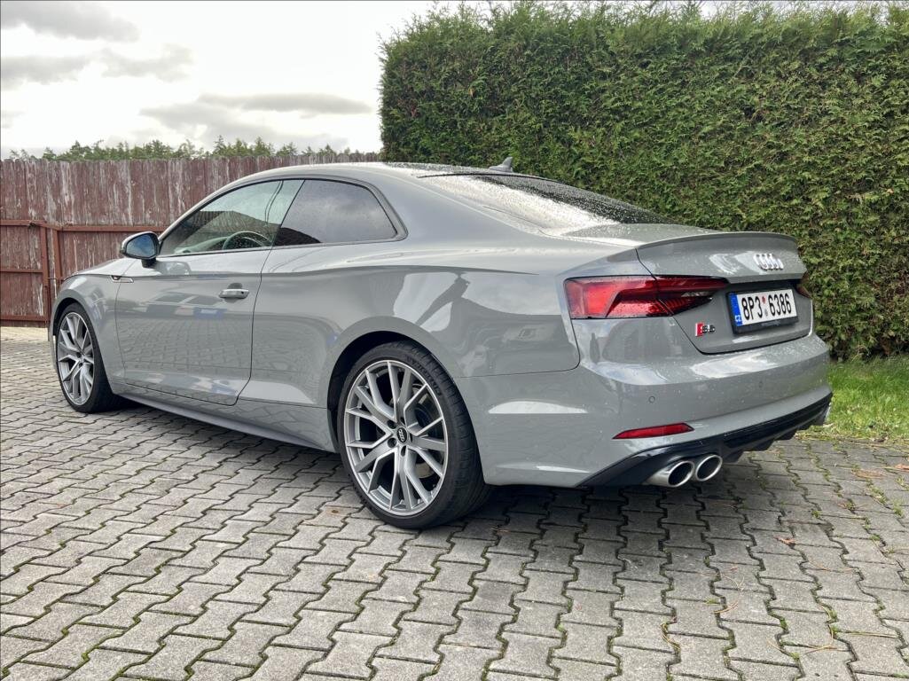 Audi S5 Kupé 3,0 l 255 kw