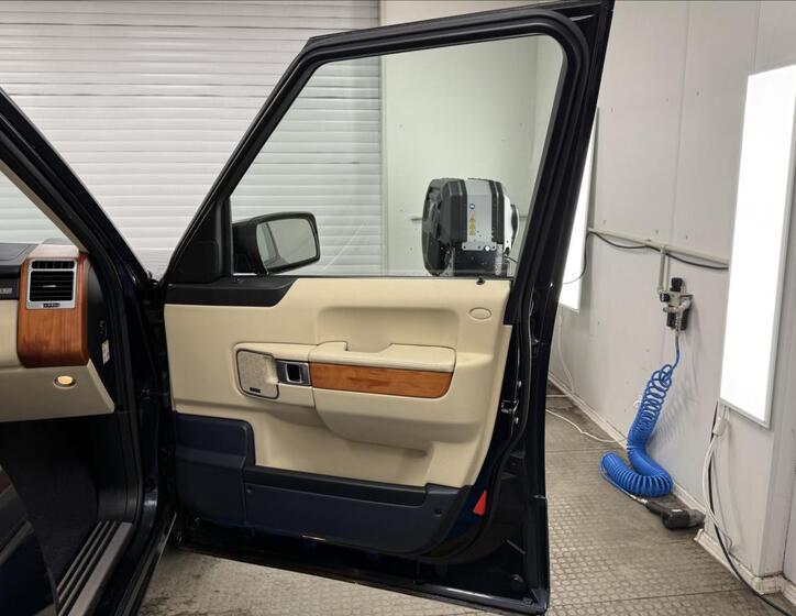 Land Rover Range Rover 30