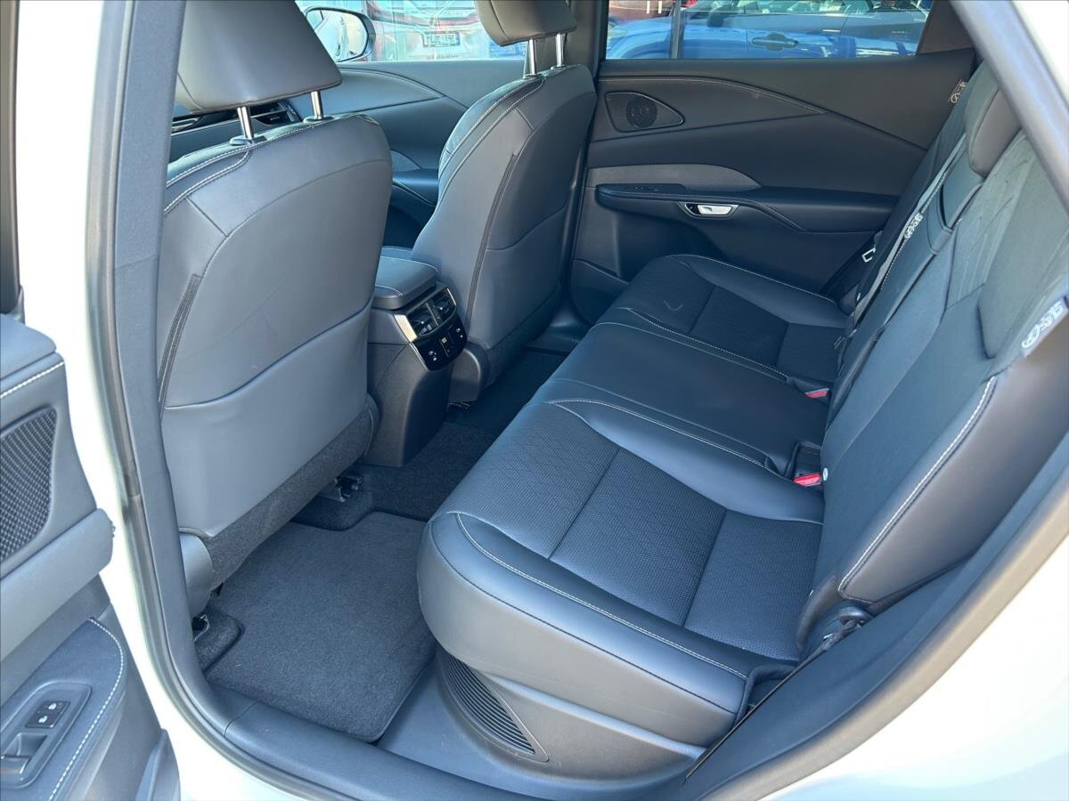 Lexus RX 350h SUV / Terénní 2,5 l 179 kw