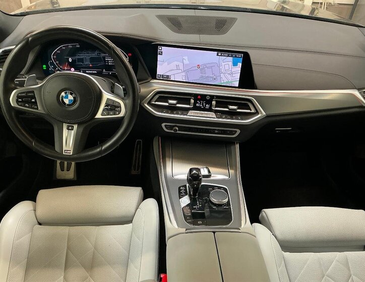 BMW X5 SUV 3,0 l 245 kw