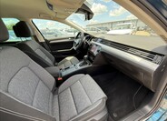 Volkswagen Passat 34