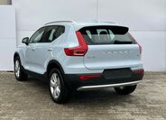 Volvo XC40 9