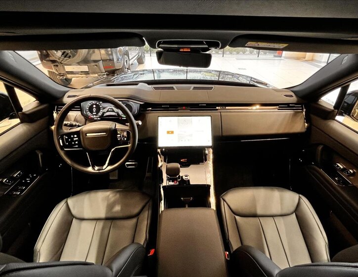 Land Rover Range Rover Sport 9