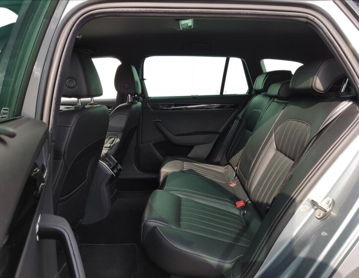 Škoda Superb Kombi 2,0 l 140 kw