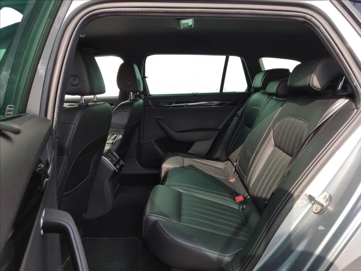 Škoda Superb Kombi 2,0 l 140 kw