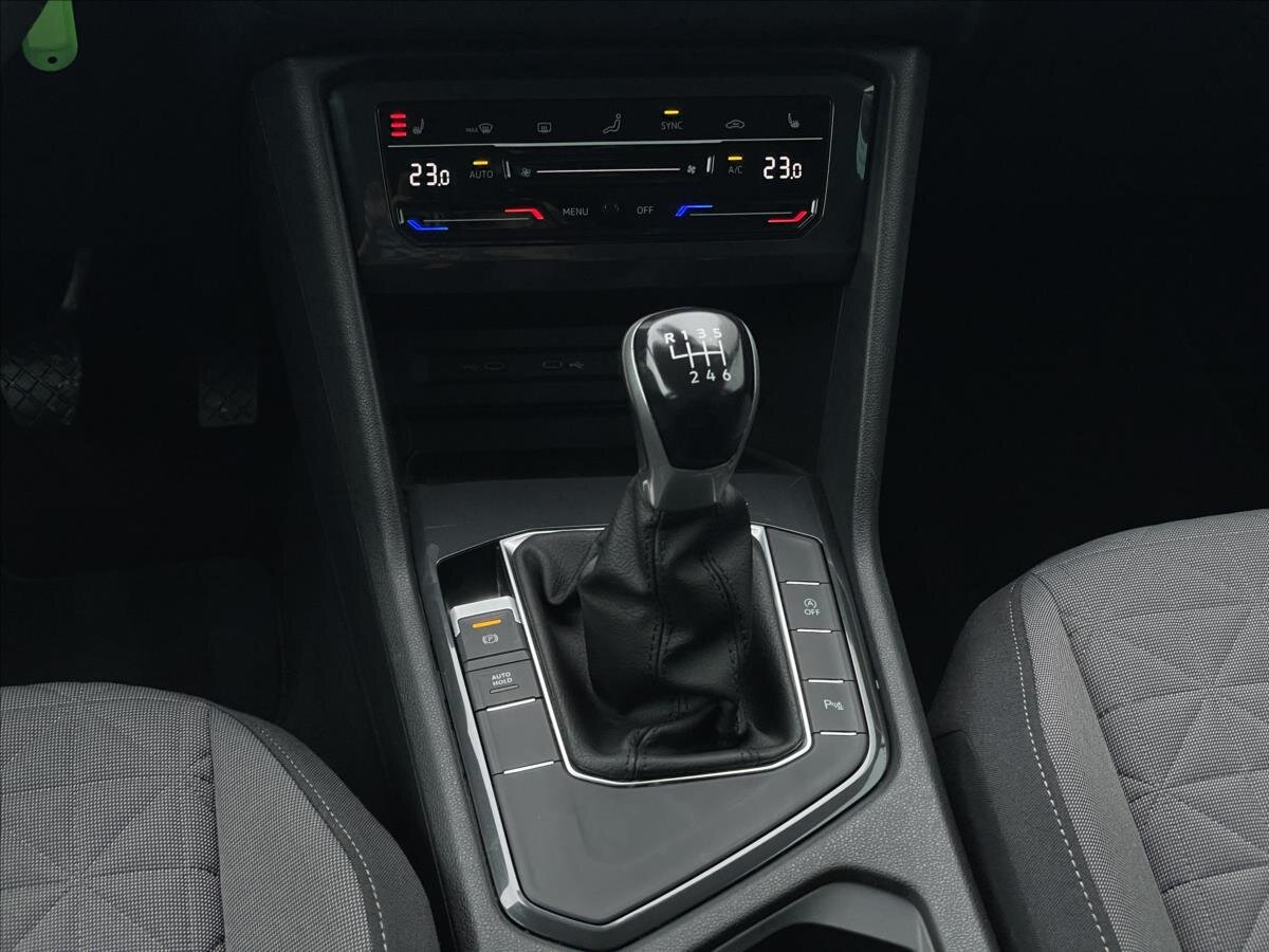 Volkswagen Tiguan SUV 1,5 l 110 kw