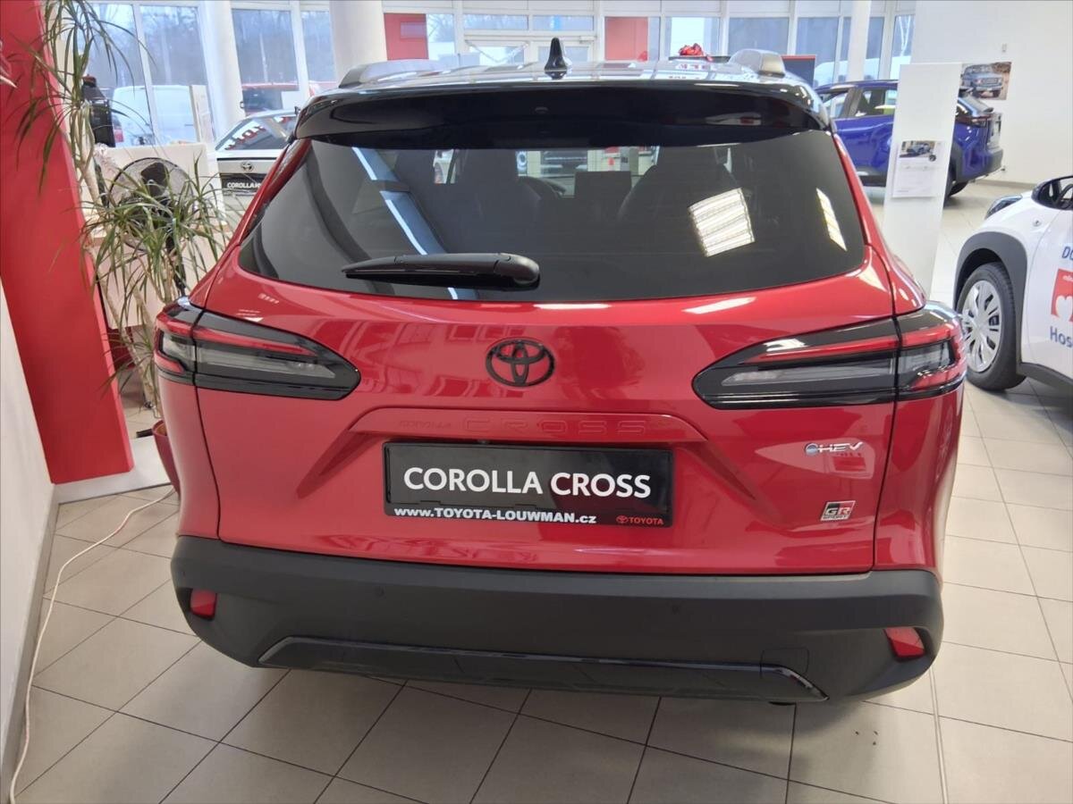 Toyota Corolla Cross SUV 2,0 l 131 kw