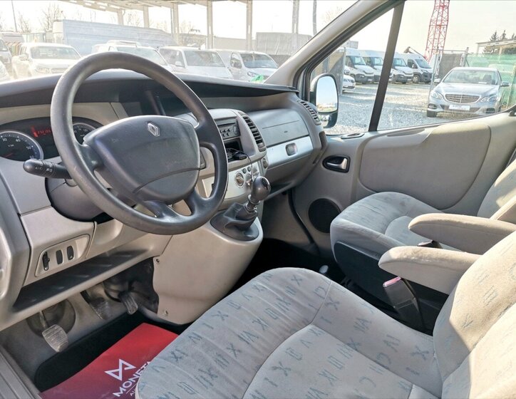 Renault Trafic Ostatní 2,5 l 107 kw