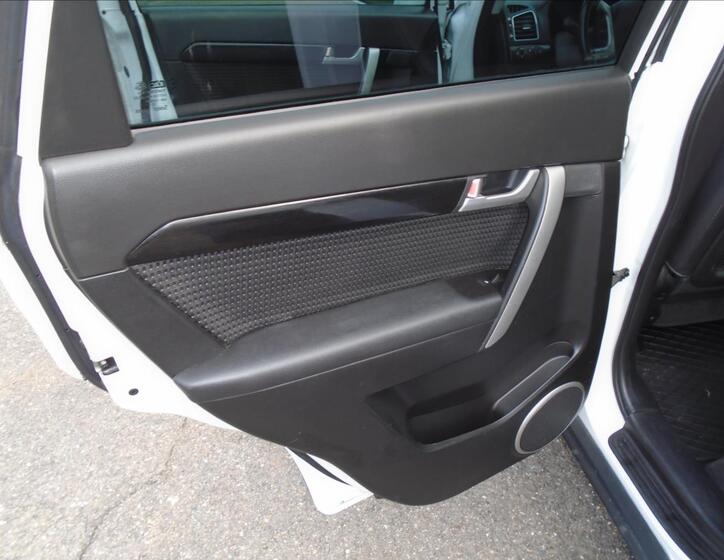 Chevrolet Captiva 11