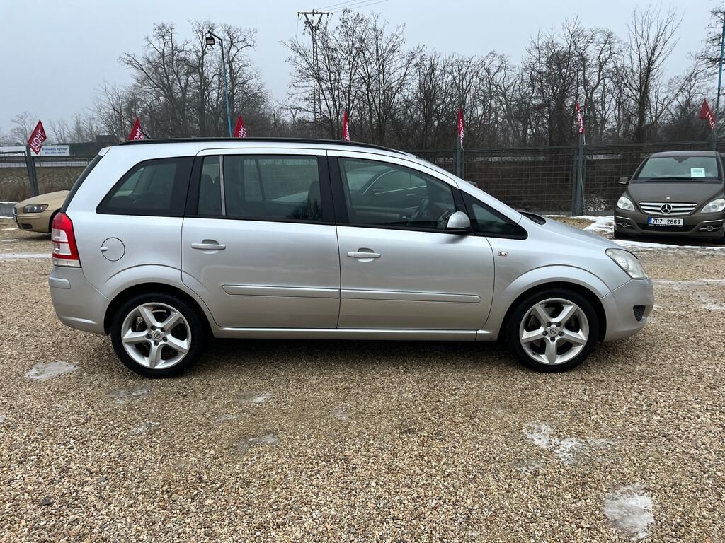 Opel Zafira MPV 1,9 l 88 kw