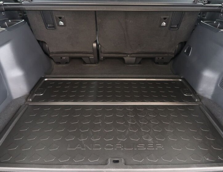 Toyota Land Cruiser SUV / Terénní 2,8 l 151 kw