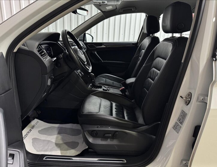 Volkswagen Tiguan Allspace SUV / Terénní 2,0 l 140 kw