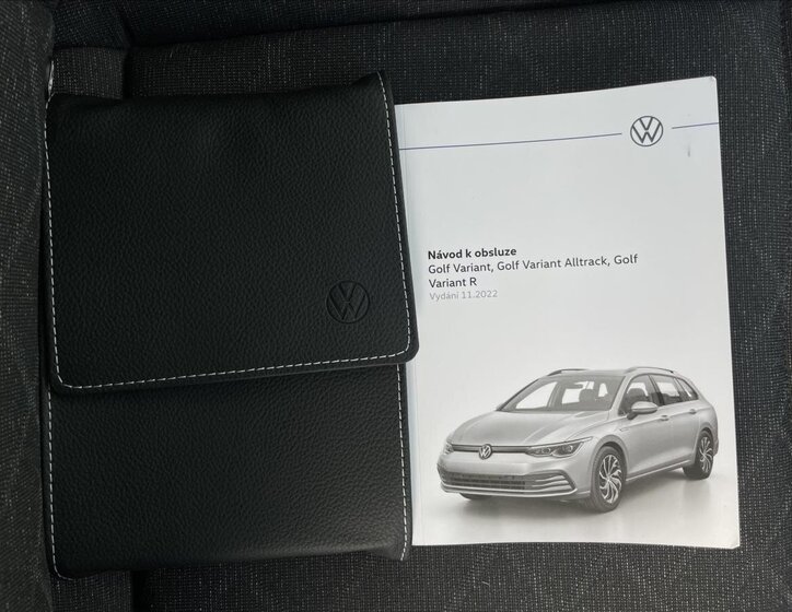 Volkswagen Golf Kombi 1,5 l 110 kw