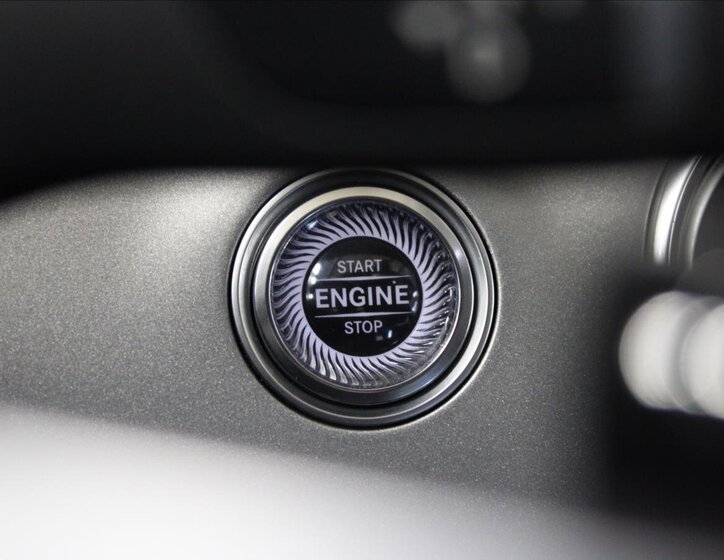 Mercedes-Benz Třídy E 23