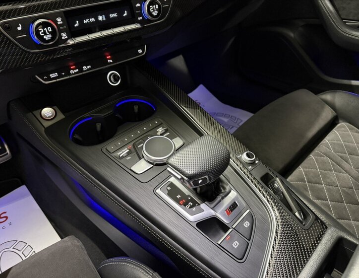 Audi RS 4 Kombi 2,9 l 331 kw