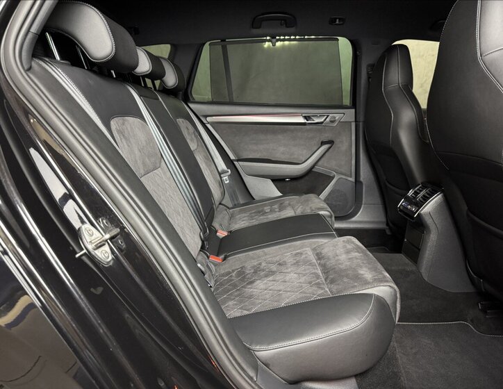 Škoda Superb Kombi 2,0 l 110 kw