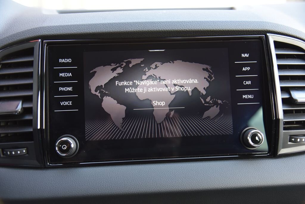 Škoda Karoq SUV 1,5 l 110 kw