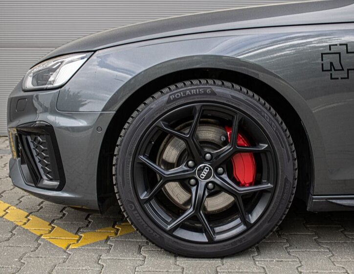 Audi A4 Kombi 3,0 l 170 kw