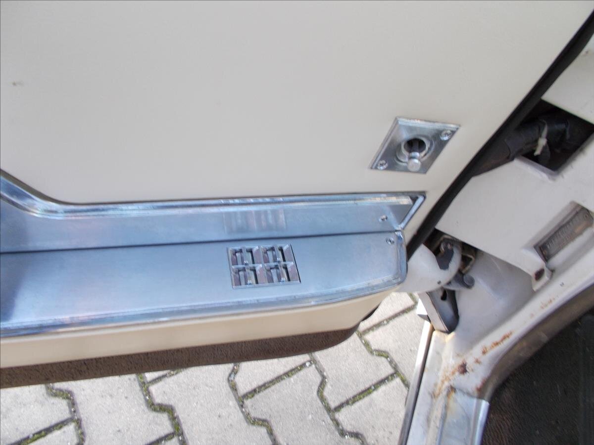 Buick Riviera Kupé 7,0 l 270 kw