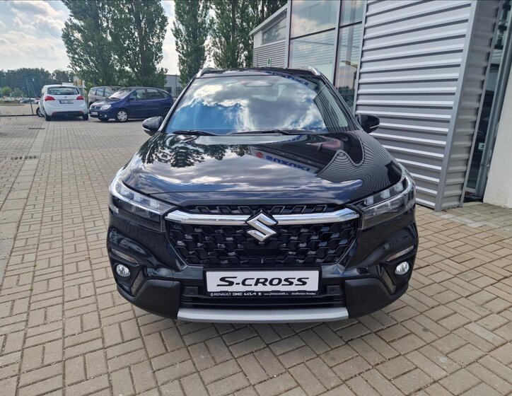 Suzuki S-Cross SUV 1,4 l 95 kw