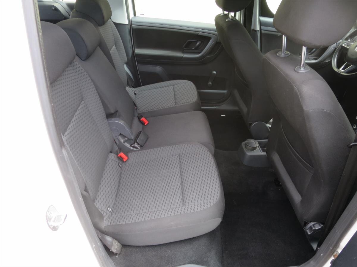 Škoda Roomster MPV 1,2 l 63 kw