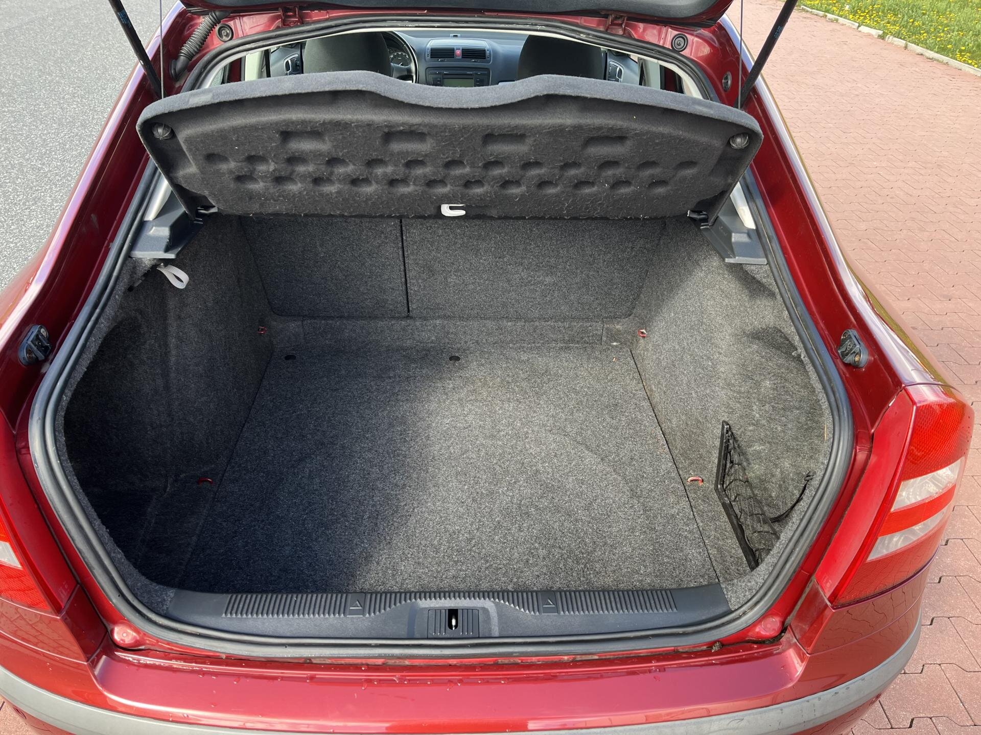 Škoda Octavia Hatchback 1,6 l 75 kw