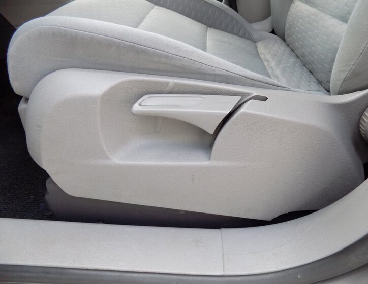 Volkswagen Touran Ostatní 2,0 l 103 kw