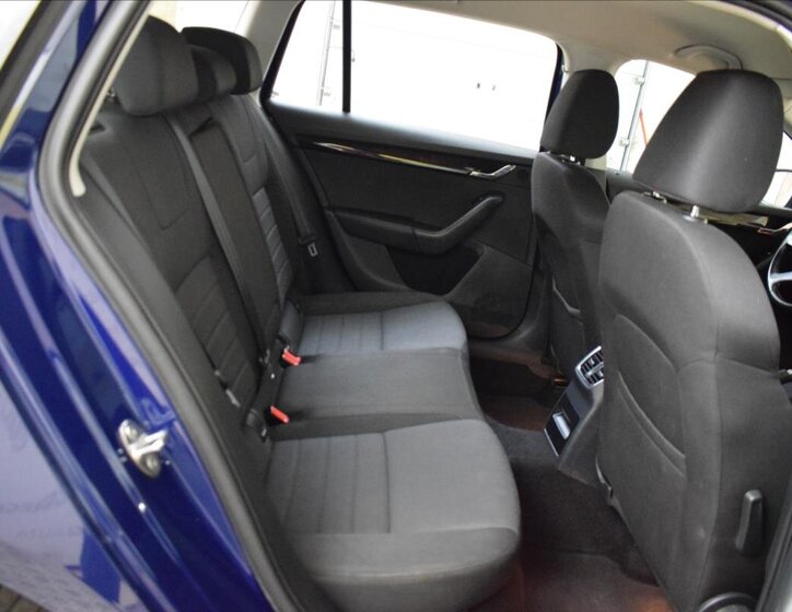 Škoda Octavia Kombi 1,2 l 77 kw