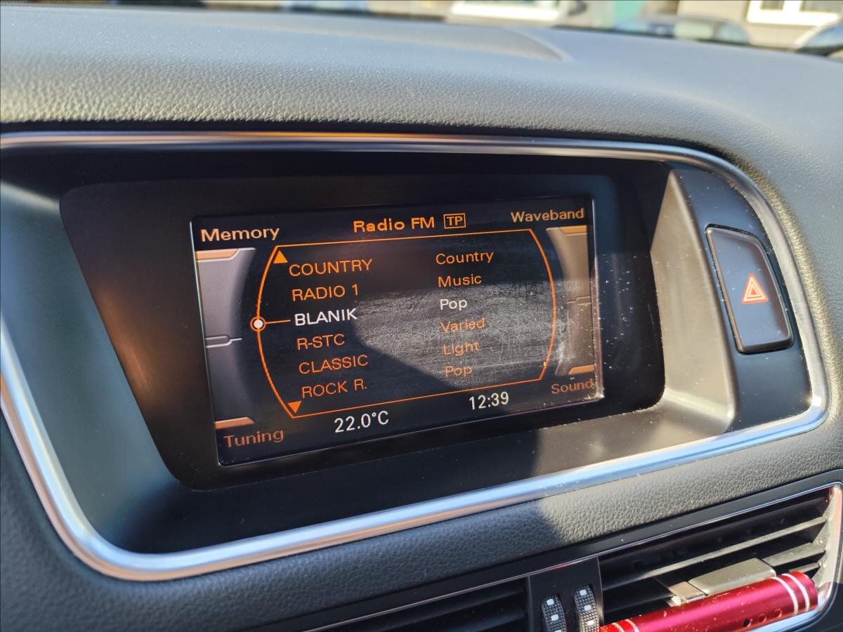 Audi Q5 Kombi 3,0 l 176 kw